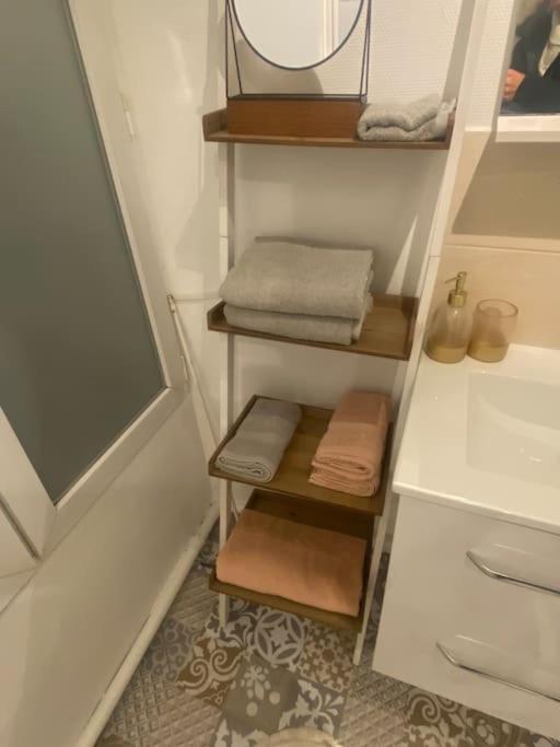 Apartamento Gaite 4 Personnes París Exterior foto