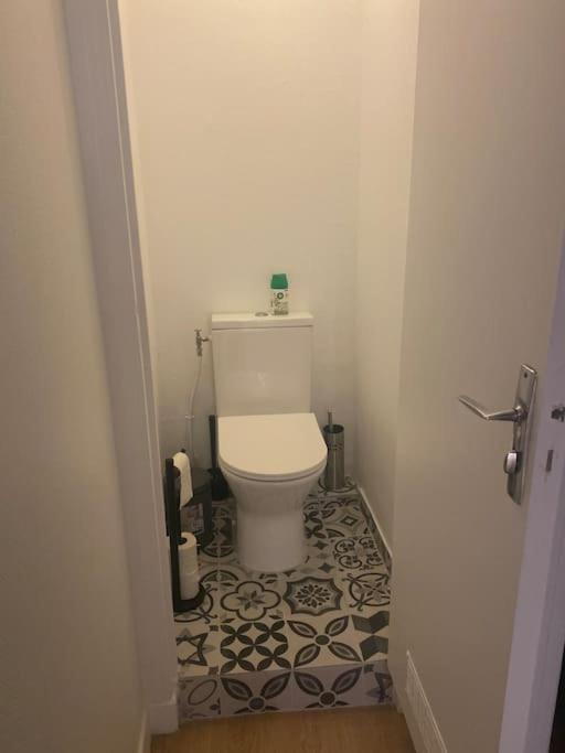 Apartamento Gaite 4 Personnes París Exterior foto
